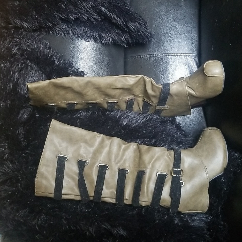 Fashion boots